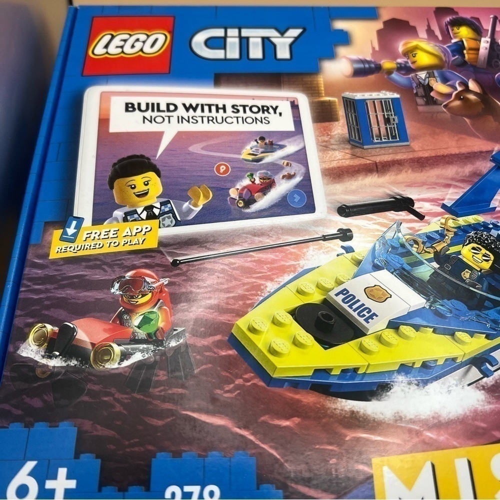 LEGO City 60355 Water Police Detective Missions New Sealed retired - Picture 6 of 10